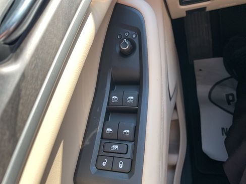 New 2026 Jeep Grand Cherokee Limited RWD image 23