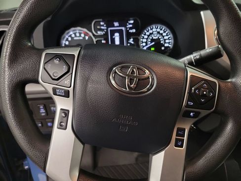 Used 2020 Toyota Tundra Limited AWD/4WD image 17