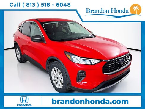 Used 2024 Ford Escape Active FWD image 1