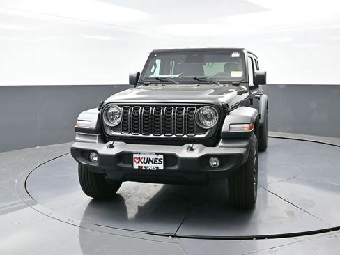 New 2026 Jeep Wrangler Sport S image 7