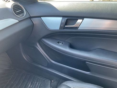 Used 2015 Mercedes-Benz C 250 C 250 2dr Coupe image 15
