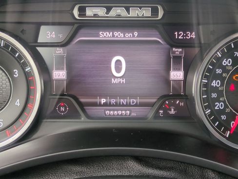 Used 2019 RAM 3500 Big Horn image 20