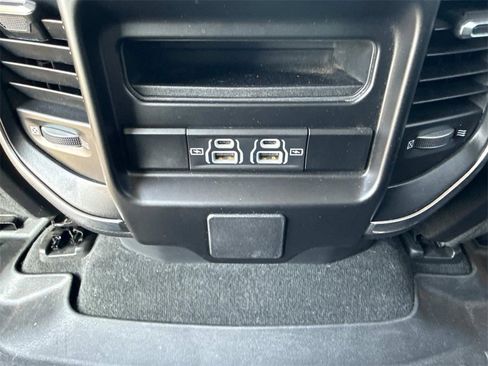Used 2022 RAM 1500 Laramie image 25