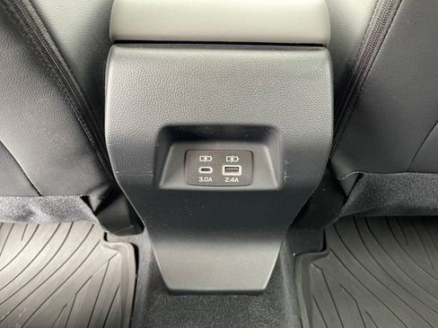 Used 2024 Subaru Crosstrek 2.0i Premium image 22