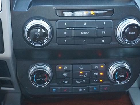 Used 2020 Ford F150 King Ranch w/ Equipment Group 601A Luxury image 39