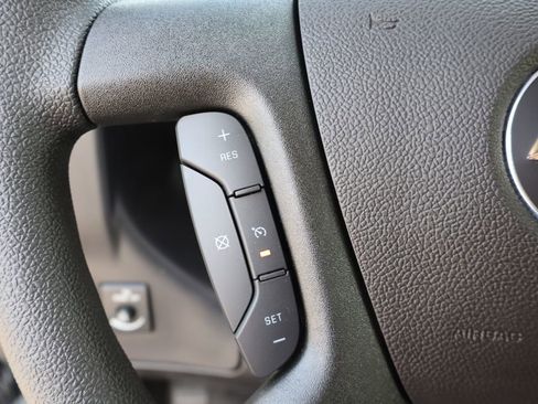 New 2025 Chevrolet Express 2500 w/ Driver Convenience Package image 13