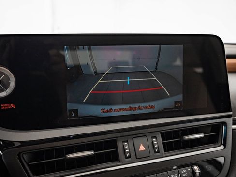 New 2025 Lexus ES 350 w/ Premium Package image 32