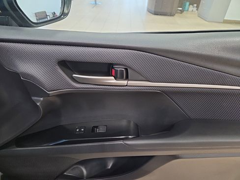 Certified 2025 Toyota Camry SE image 19