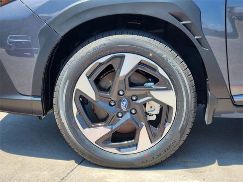 New 2025 Subaru Crosstrek 2.5i Limited image 7