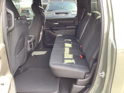 New 2026 RAM 1500 Express AWD/4WD image 8