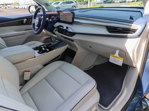 New 2026 Buick Enclave Avenir w/ Super Cruise Package FWD image 23