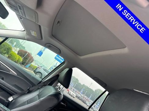 Used 2017 Honda Pilot EX-L image 10