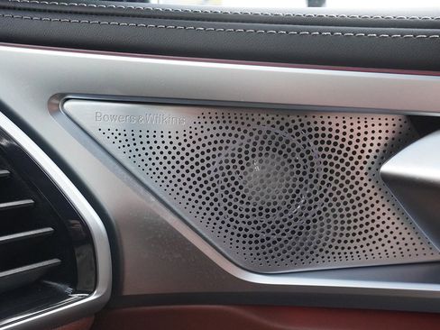 Used 2025 BMW M850i xDrive image 58