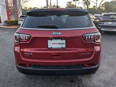 Used 2025 Jeep Compass Limited AWD/4WD image 5