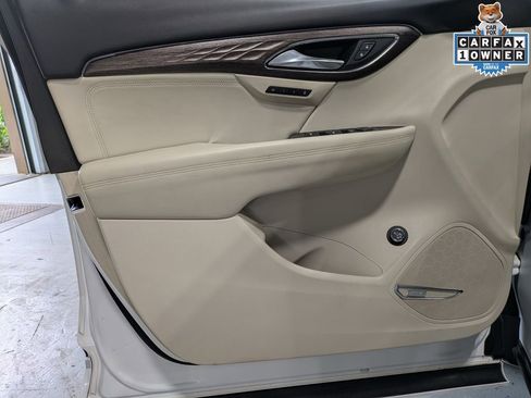 Used 2023 Buick Envision Avenir AWD/4WD image 8