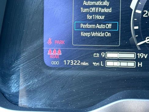 Used 2024 Toyota Tundra Platinum image 16