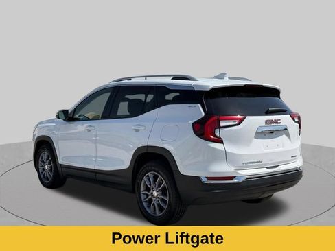 Used 2024 GMC Terrain SLT AWD/4WD image 6