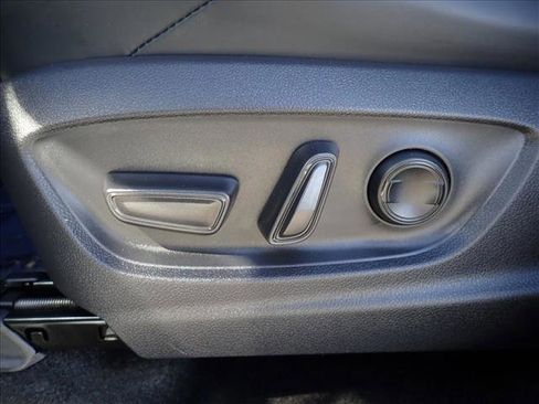 Used 2026 Subaru Solterra Premium w/ Premium Convenience Package image 13