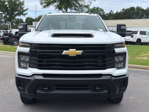 Used 2024 Chevrolet Silverado 2500 W/T w/ WT Convenience Package AWD/4WD image 6