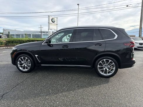 Used 2024 BMW X5 xDrive40i AWD/4WD image 11