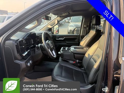 Used 2024 GMC Sierra 3500 SLT AWD/4WD image 2