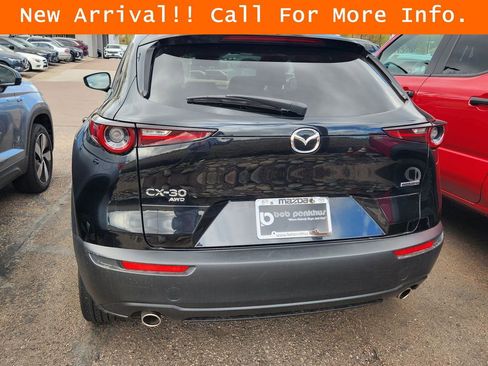 Used 2024 MAZDA CX-30 AWD 2.5 S w/ Preferred Package image 9