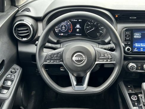 Certified 2024 Nissan Kicks SV image 12