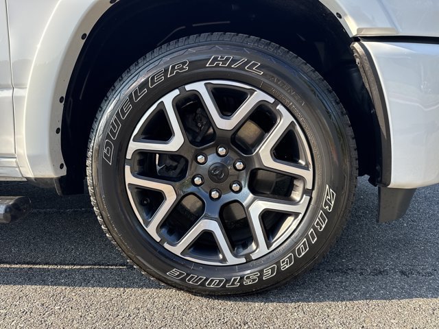 Used 2025 RAM 1500 Laramie w/ Sport Appearance Package AWD/4WD image 13