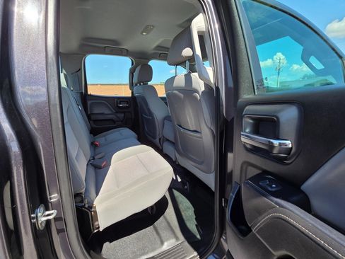 Used 2018 Chevrolet Silverado 2500 W/T AWD/4WD image 19