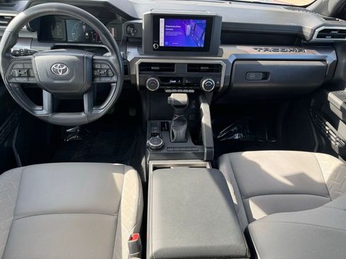 Used 2024 Toyota Tacoma SR5 AWD/4WD image 10