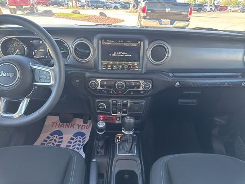 Used 2023 Jeep Wrangler Unlimited Rubicon 4xe image 14