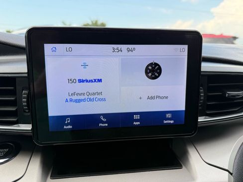 Used 2022 Ford Explorer XLT w/ Equipment Group 202A RWD image 34