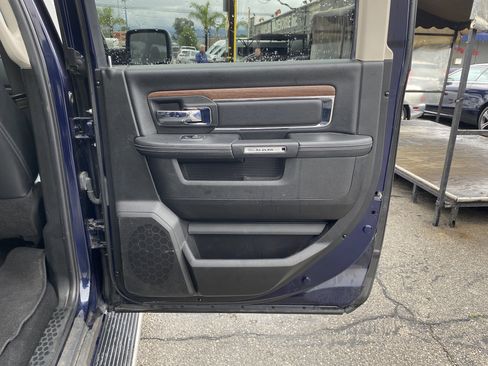 Used 2018 RAM 1500 Laramie w/ Convenience Group image 22