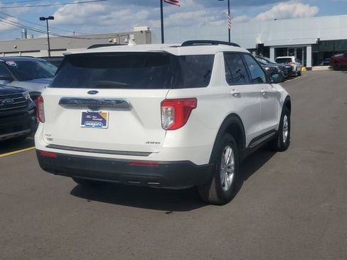 Certified 2023 Ford Explorer XLT AWD/4WD image 4
