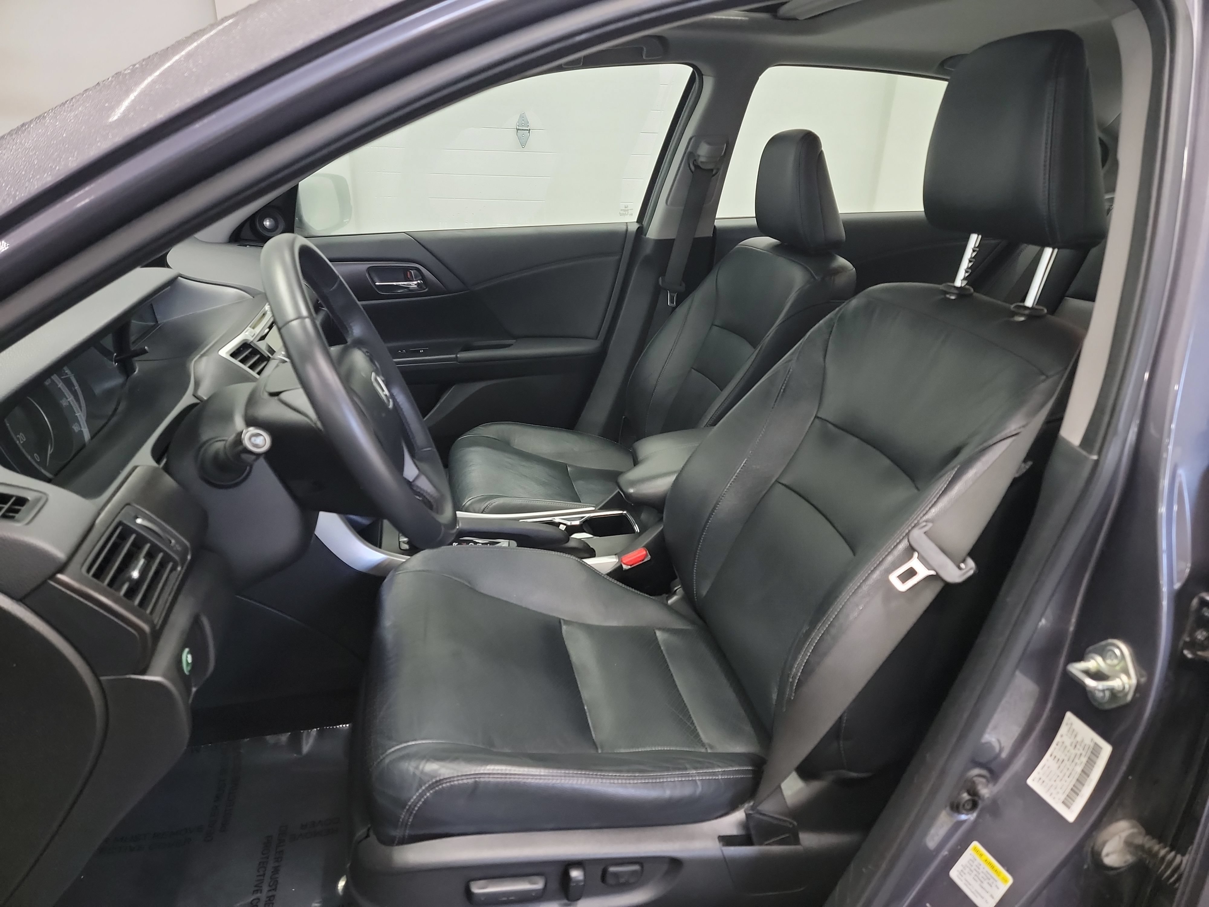 Used 2015 Honda Accord EX-L image 12