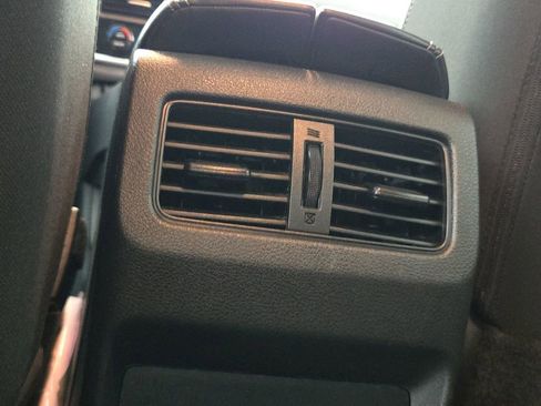 Used 2025 Nissan Rogue SV AWD/4WD image 26