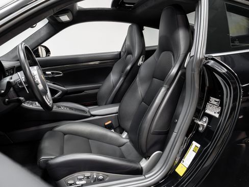 Used 2015 Porsche 911 Turbo S w/ Premium Plus Package image 5