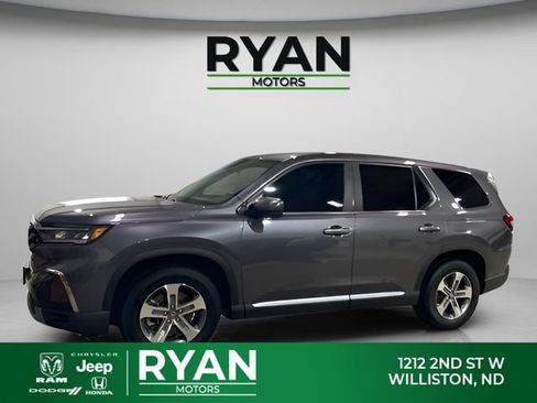 Used 2023 Honda Pilot EX-L image 6
