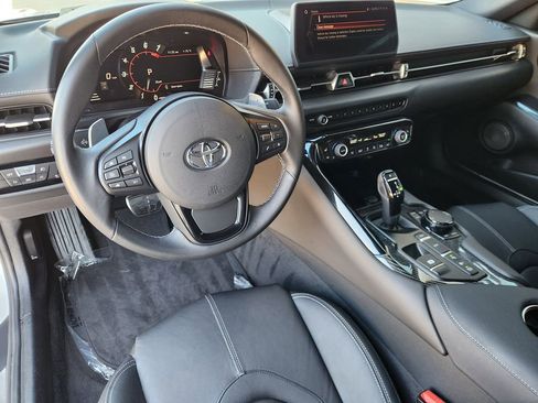 Used 2020 Toyota Supra Premium w/ Driver Assist Package image 26