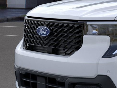 New 2026 Ford Maverick Lariat w/ Black Appearance Package image 18