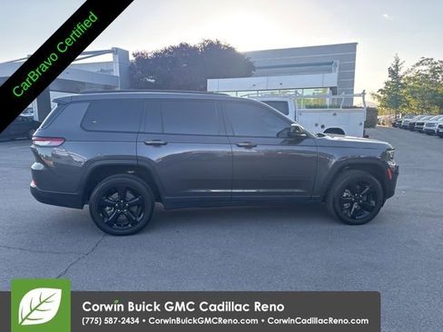 Used 2024 Jeep Grand Cherokee L Altitude AWD/4WD image 11