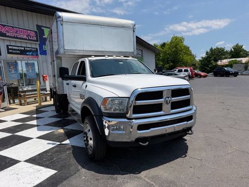 Used 2016 RAM 5500 Tradesman AWD/4WD image 4