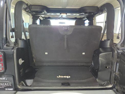 Used 2012 Jeep Wrangler Sahara w/ Dual Top Group AWD/4WD image 23