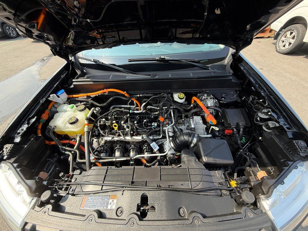 Used 2024 Ford Maverick XL FWD image 25
