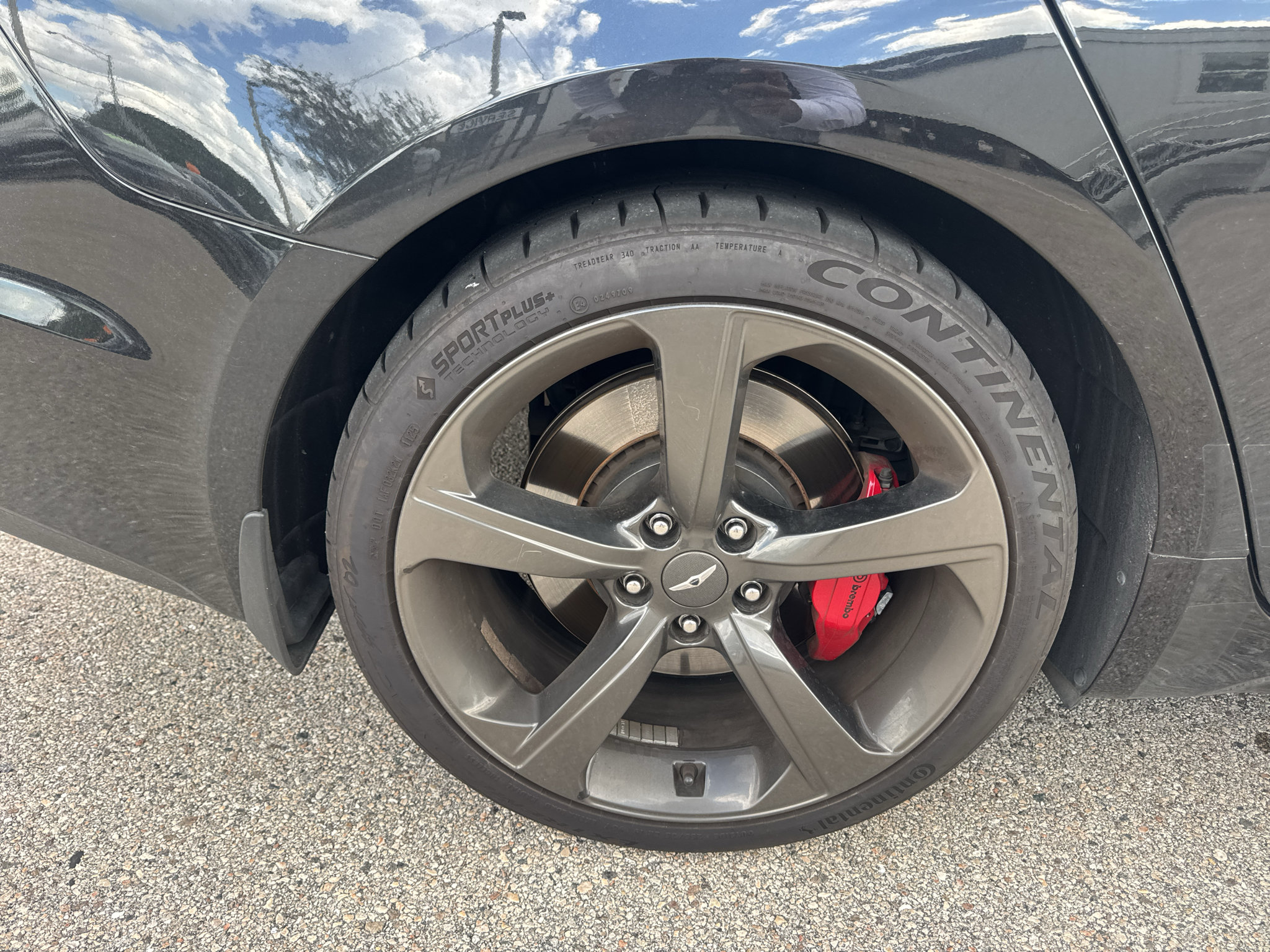 Used 2019 Genesis G70 3.3T Advanced w/ Sport Package AWD/4WD image 7