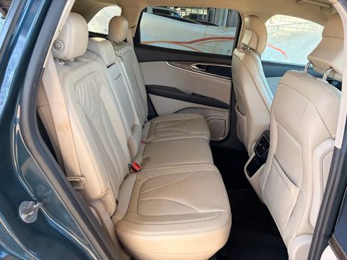 Used 2016 Lincoln MKX Select w/ Select Plus Package image 21