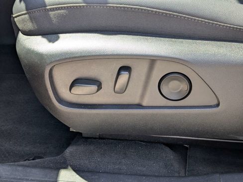 Used 2026 Chevrolet Equinox LT w/ Convenience Package II AWD/4WD image 22