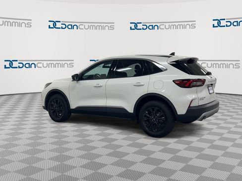 Used 2023 Ford Escape Active AWD/4WD image 6