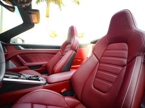 Used 2025 Porsche 911 Turbo S image 35