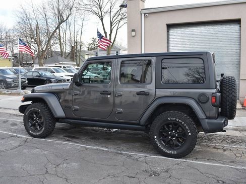 Used 2023 Jeep Wrangler Willys image 9